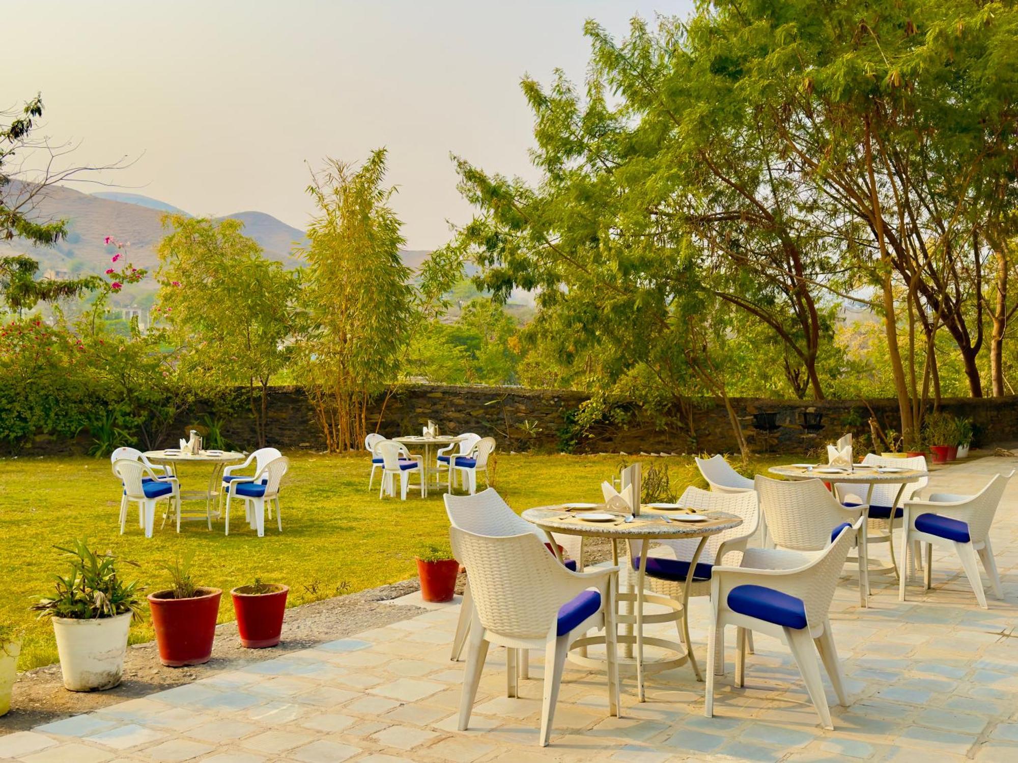 Jag Aravali Resort Udaipur By Naina Staycation - Best For Corporate Events - Family Parties - Mice Ngoại thất bức ảnh