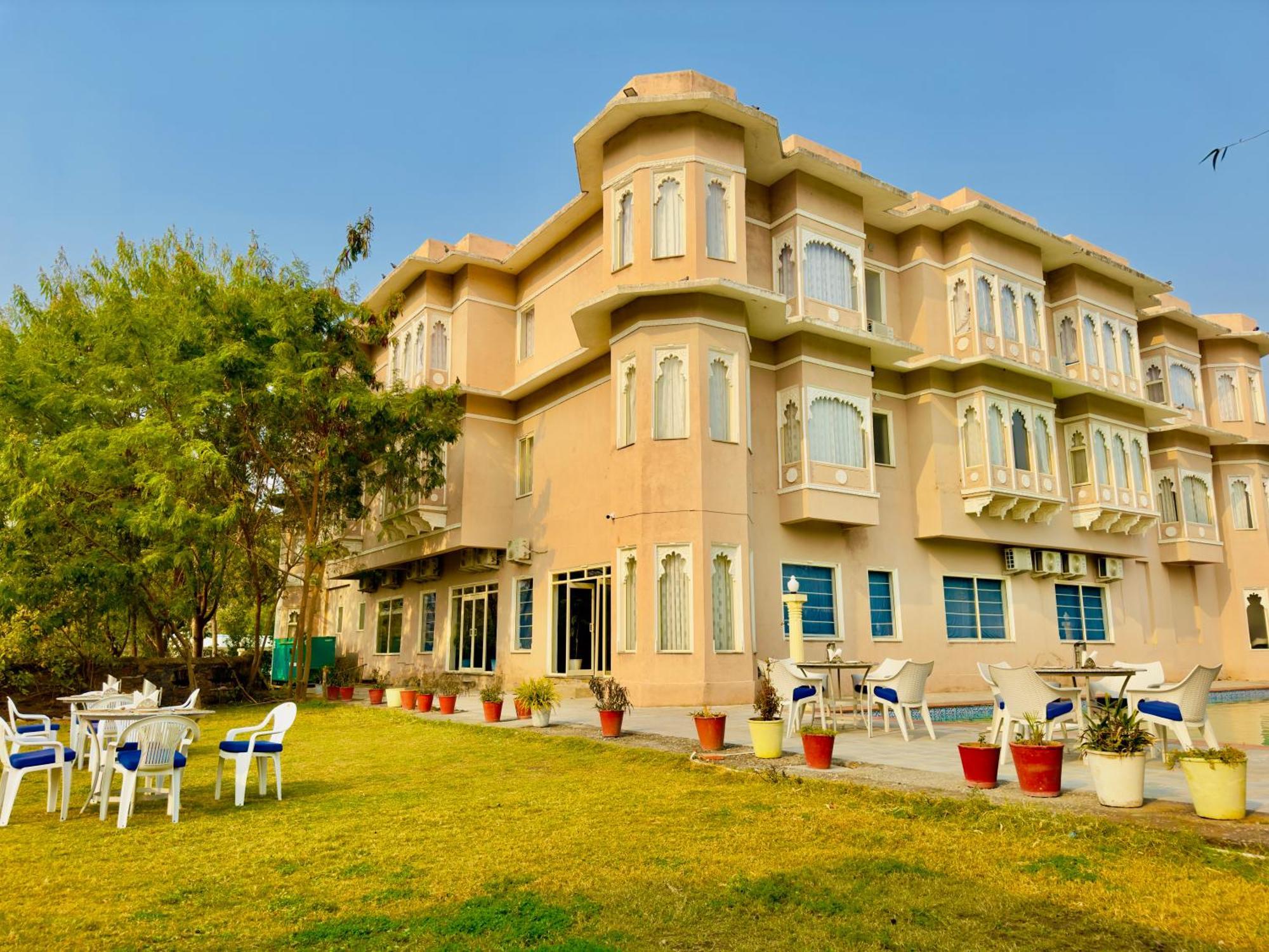 Jag Aravali Resort Udaipur By Naina Staycation - Best For Corporate Events - Family Parties - Mice Ngoại thất bức ảnh